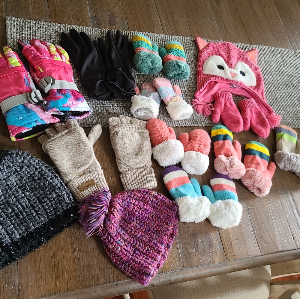 Huge Lot of Winter Accessories for the whole fam!!